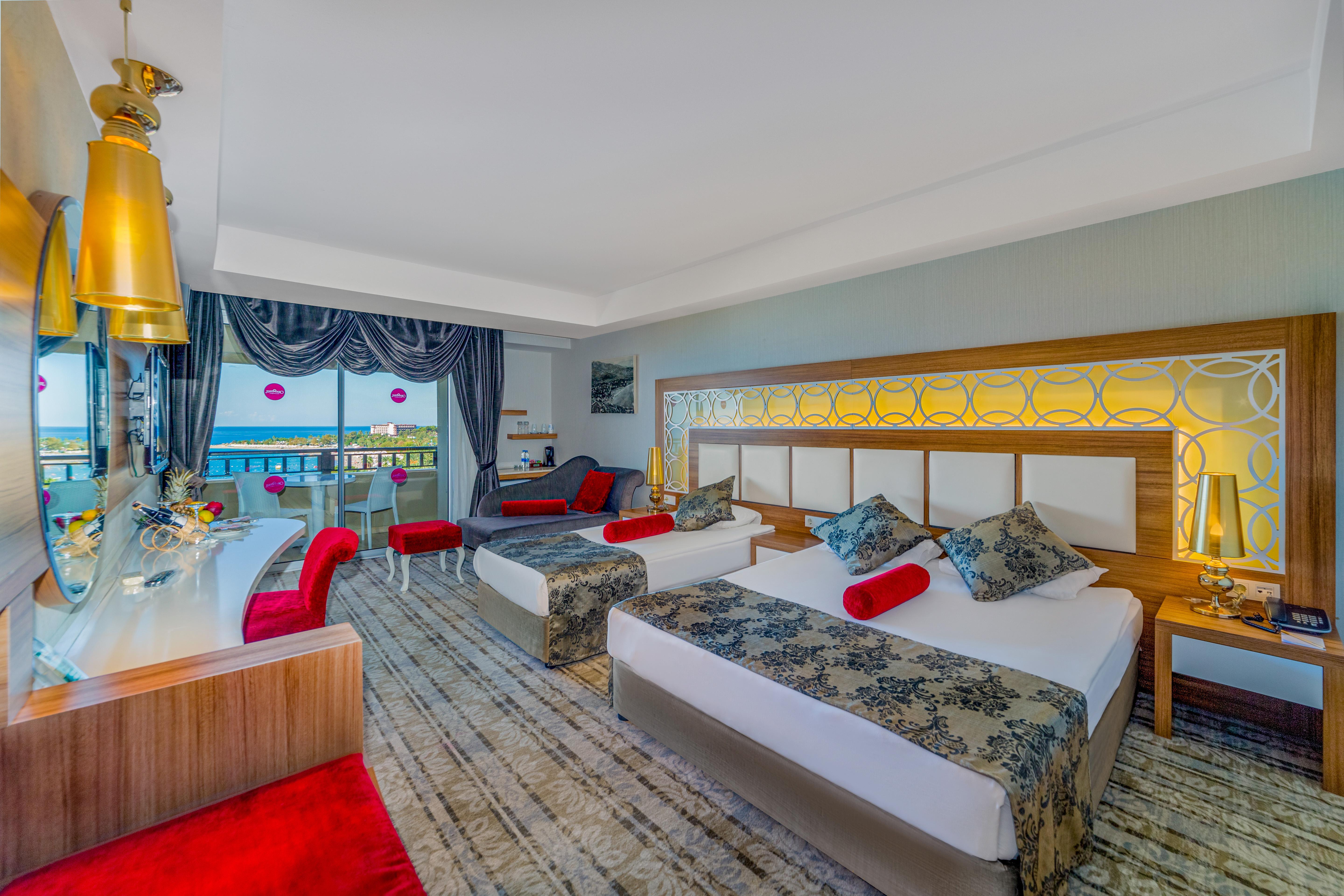 Justiniano Deluxe Resort Окурджалар Екстериор снимка