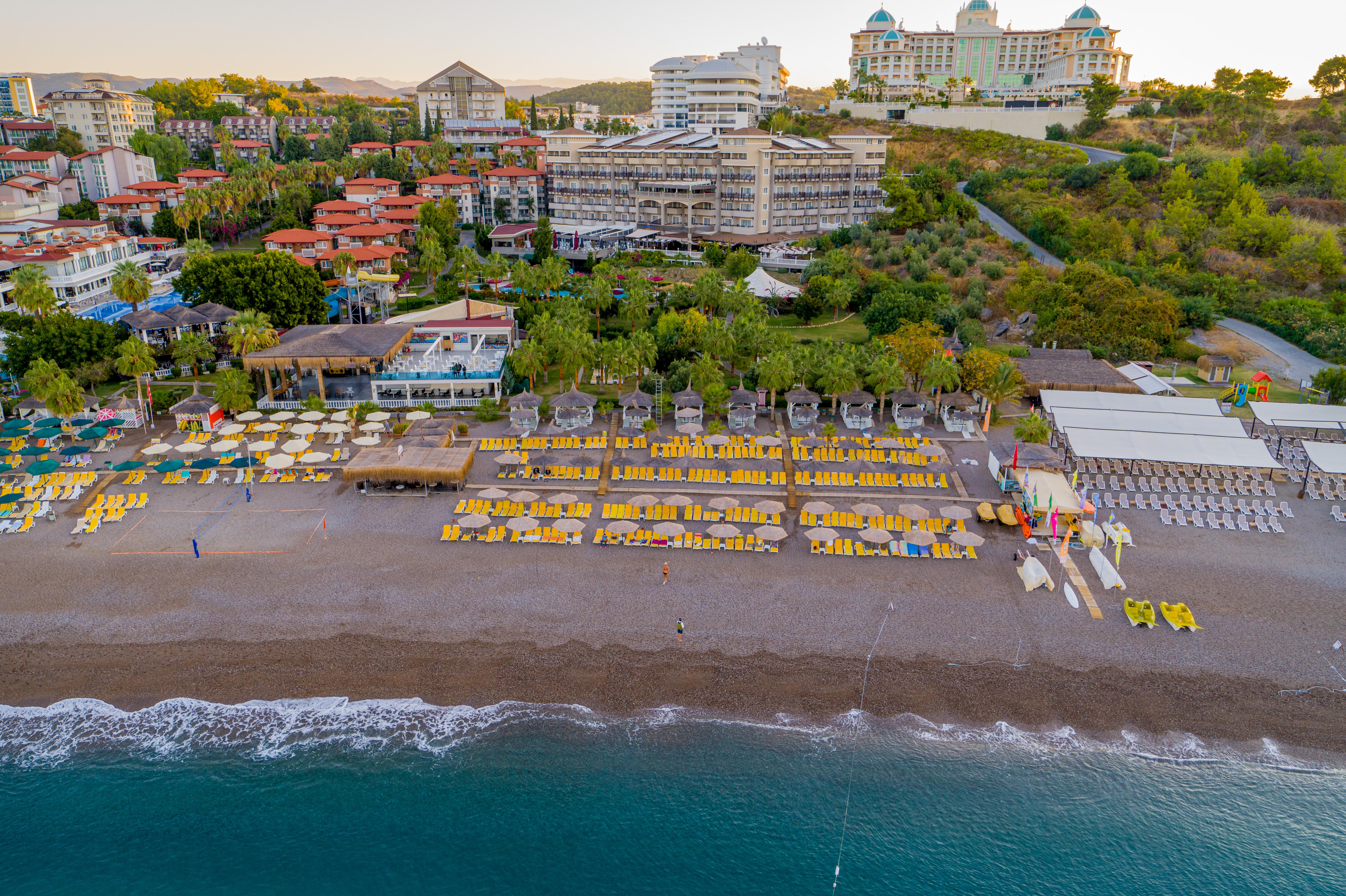 Justiniano Deluxe Resort Окурджалар Екстериор снимка