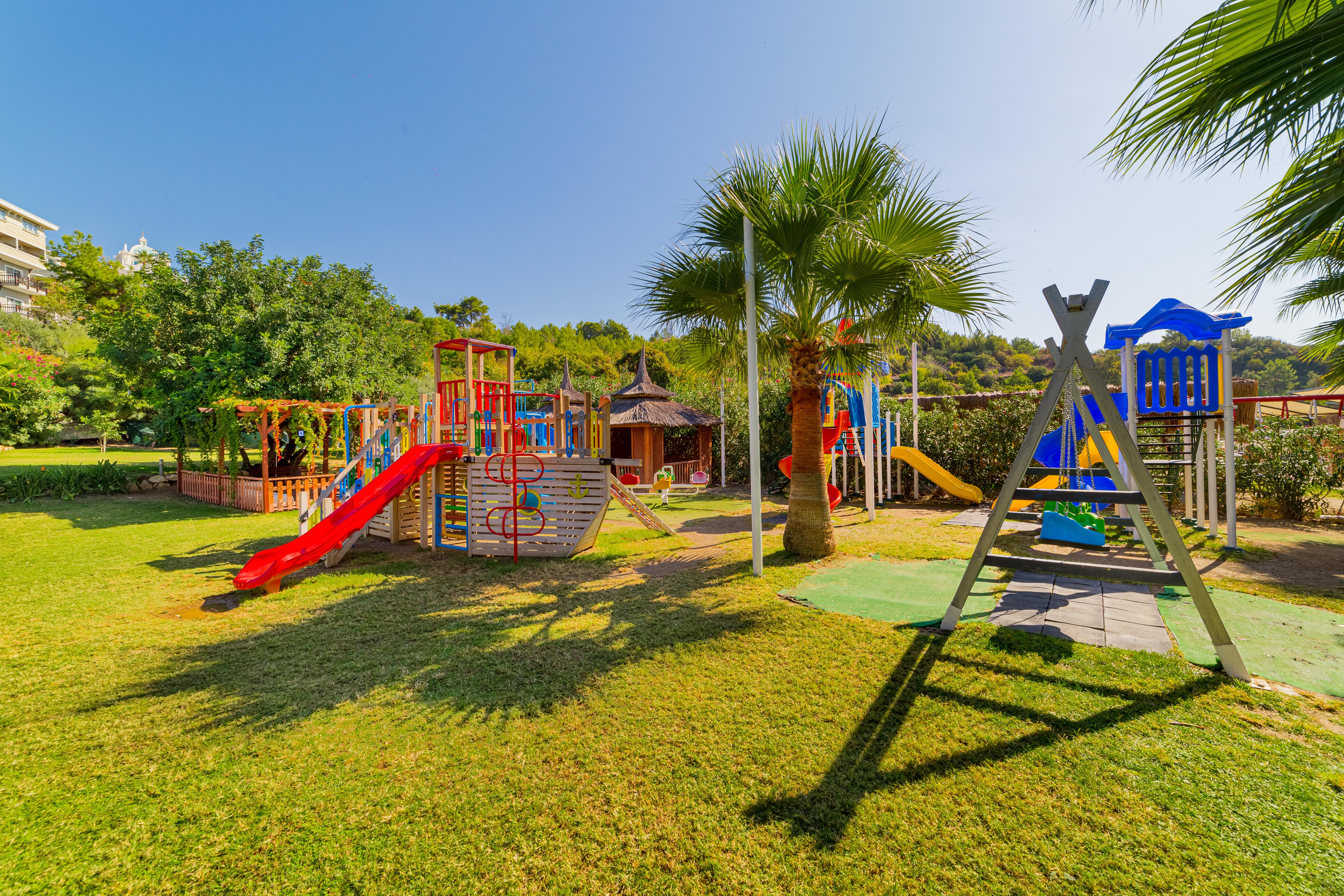 Justiniano Deluxe Resort Окурджалар Екстериор снимка