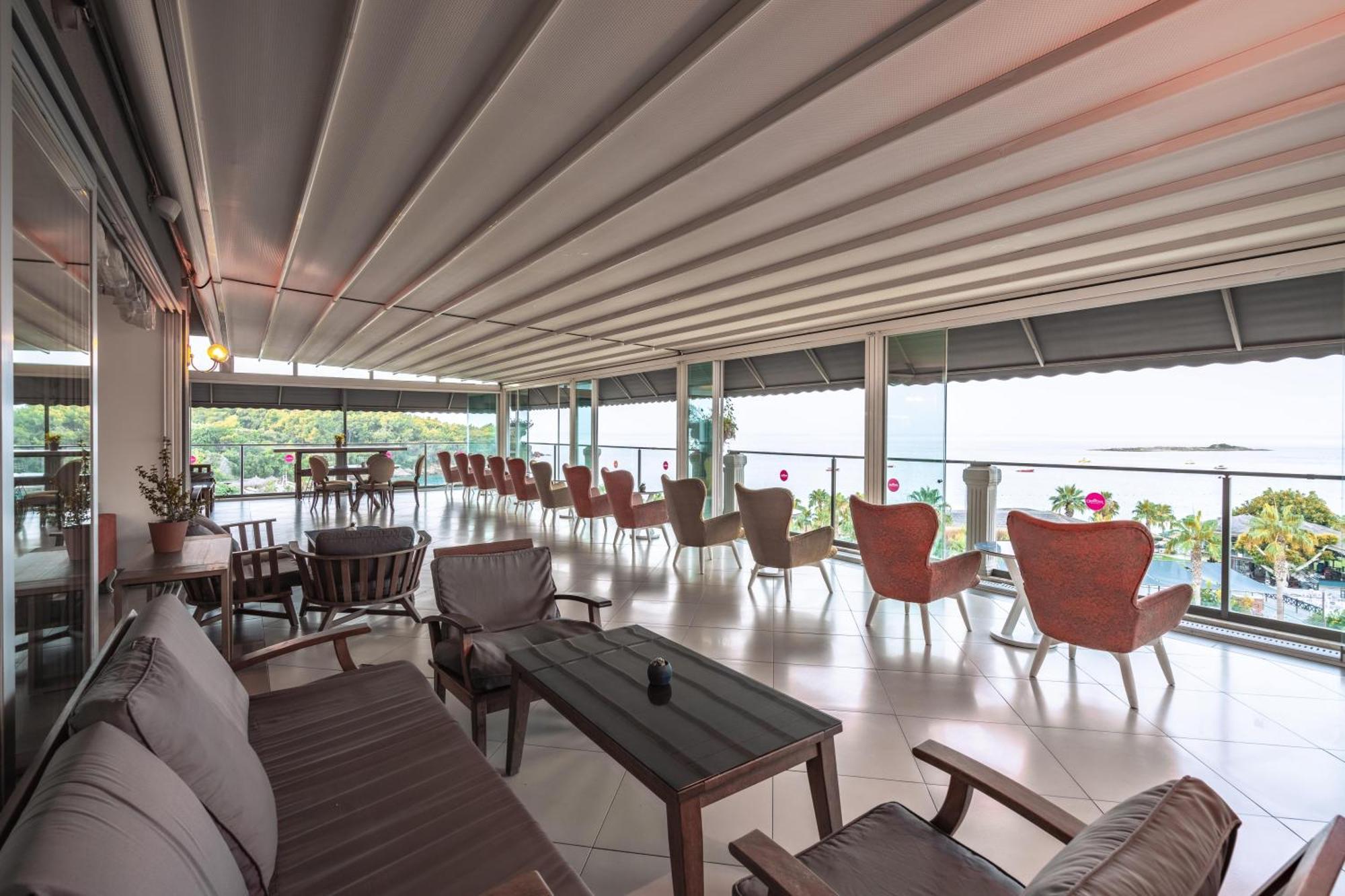 Justiniano Deluxe Resort Окурджалар Екстериор снимка